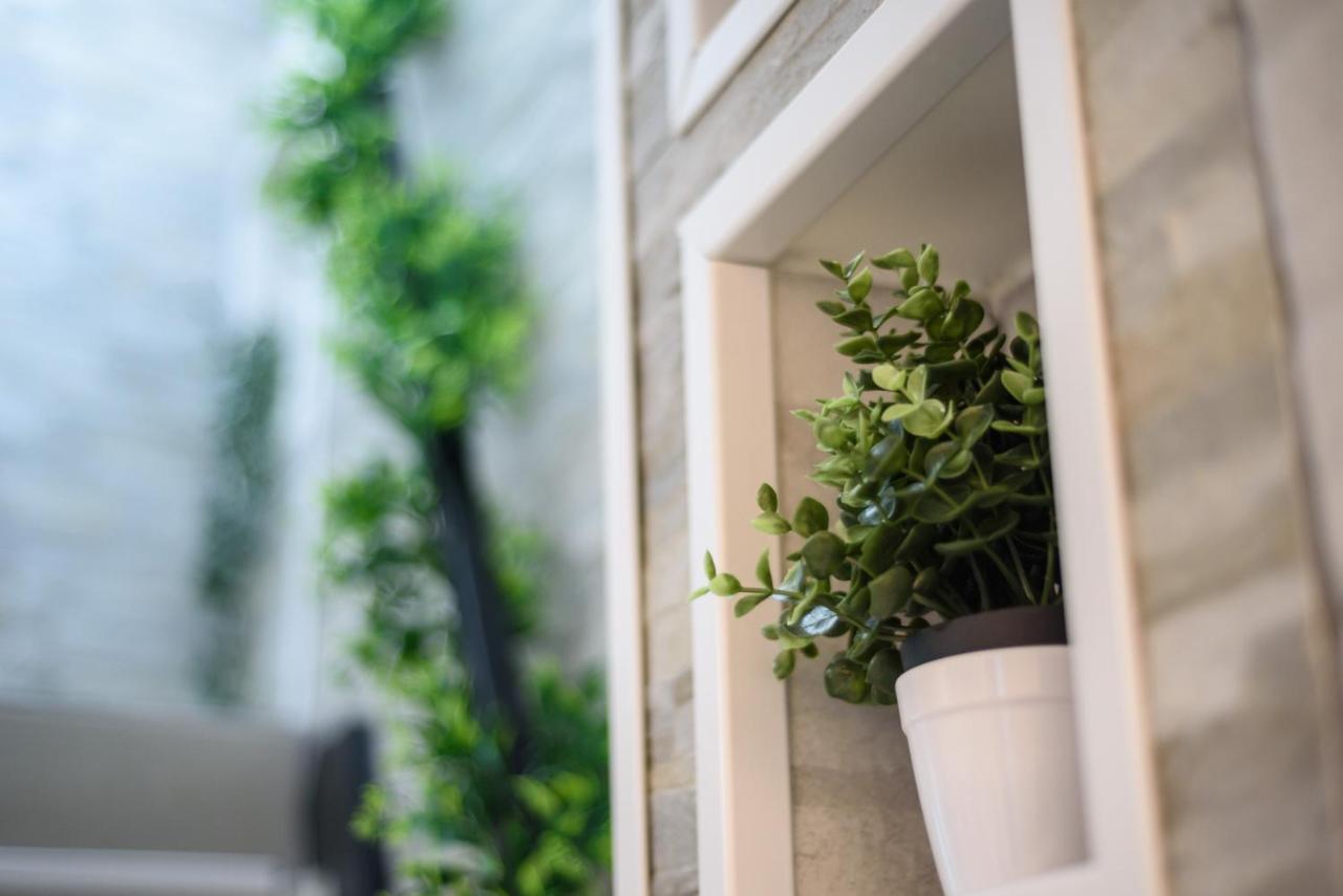 Esse Home Naples Extérieur photo